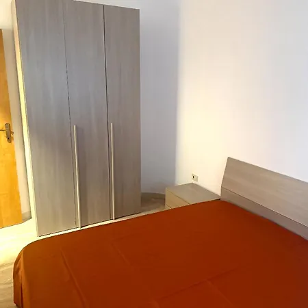Apartment Billy 1 *